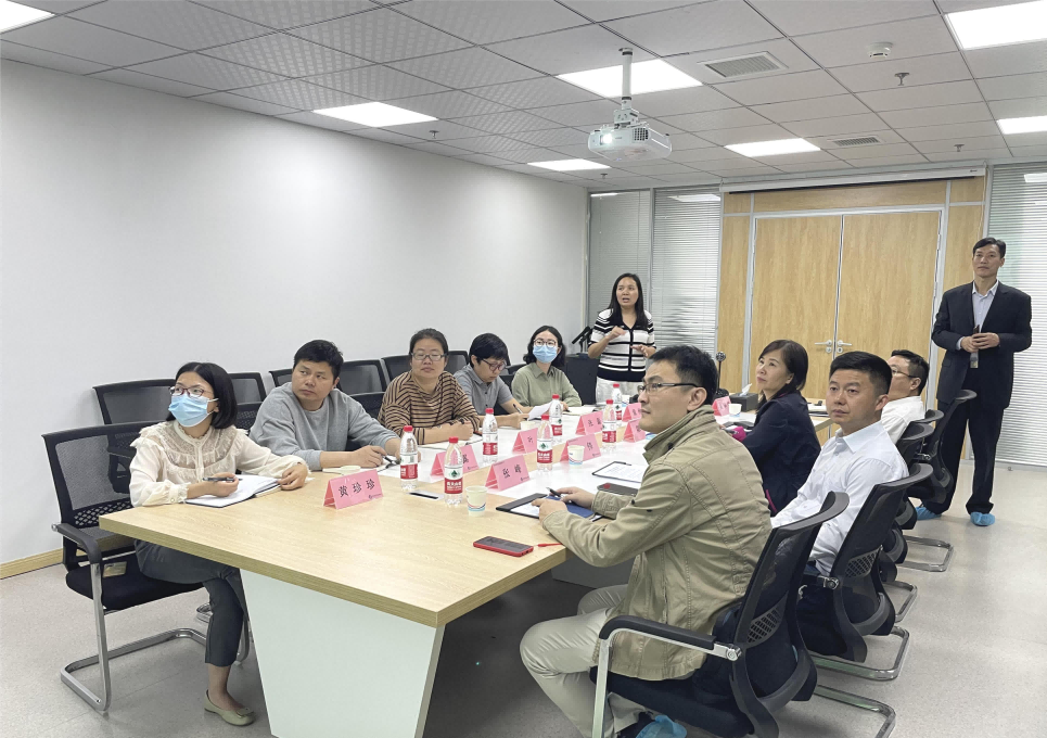 國(guó)家藥監(jiān)局核查中心、湖北省藥監(jiān)局器械處領(lǐng)導(dǎo)蒞臨英特姆醫(yī)療調(diào)研指導(dǎo)